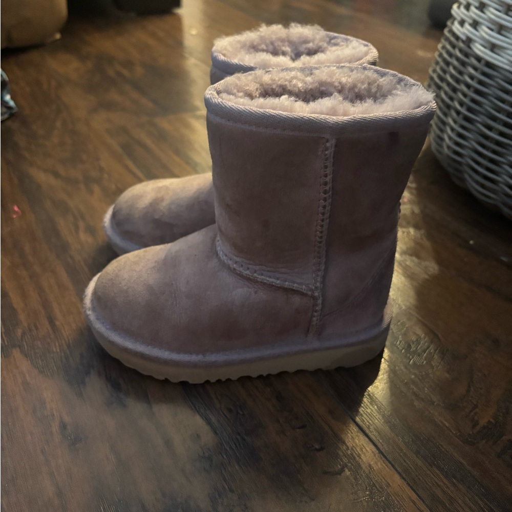 UGG Purple Mid-Calf Boots with Sheepskin Lining